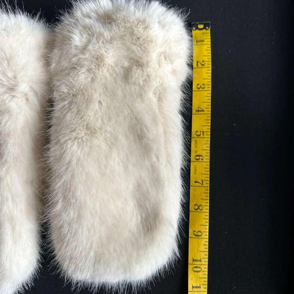 Women's Universal Thread Faux Fur Mittens